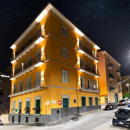 נאפולי Acate81 Lifestyle Apartment מראה חיצוני תמונה