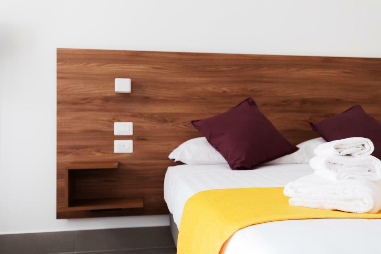 נאפולי Acate81 Lifestyle Apartment מראה חיצוני תמונה